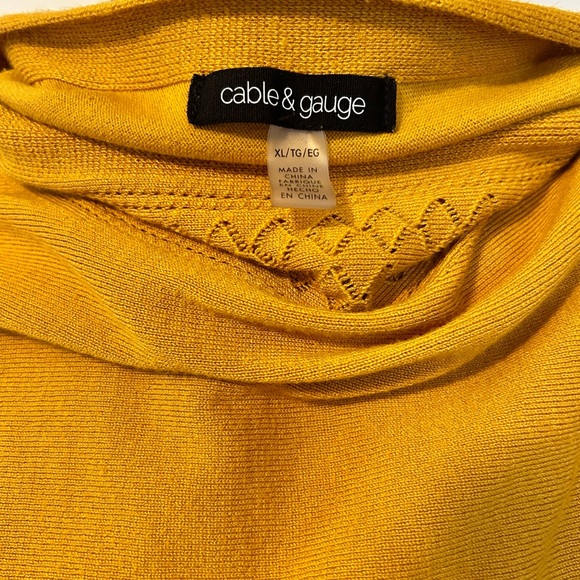 Cable & Gauge Mustard Yellow Button Shoulder Sweater XL Lightweight Knit Top - Picture 6 of 7